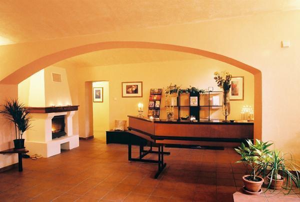 Pension Atelier 12 Прага Экстерьер фото